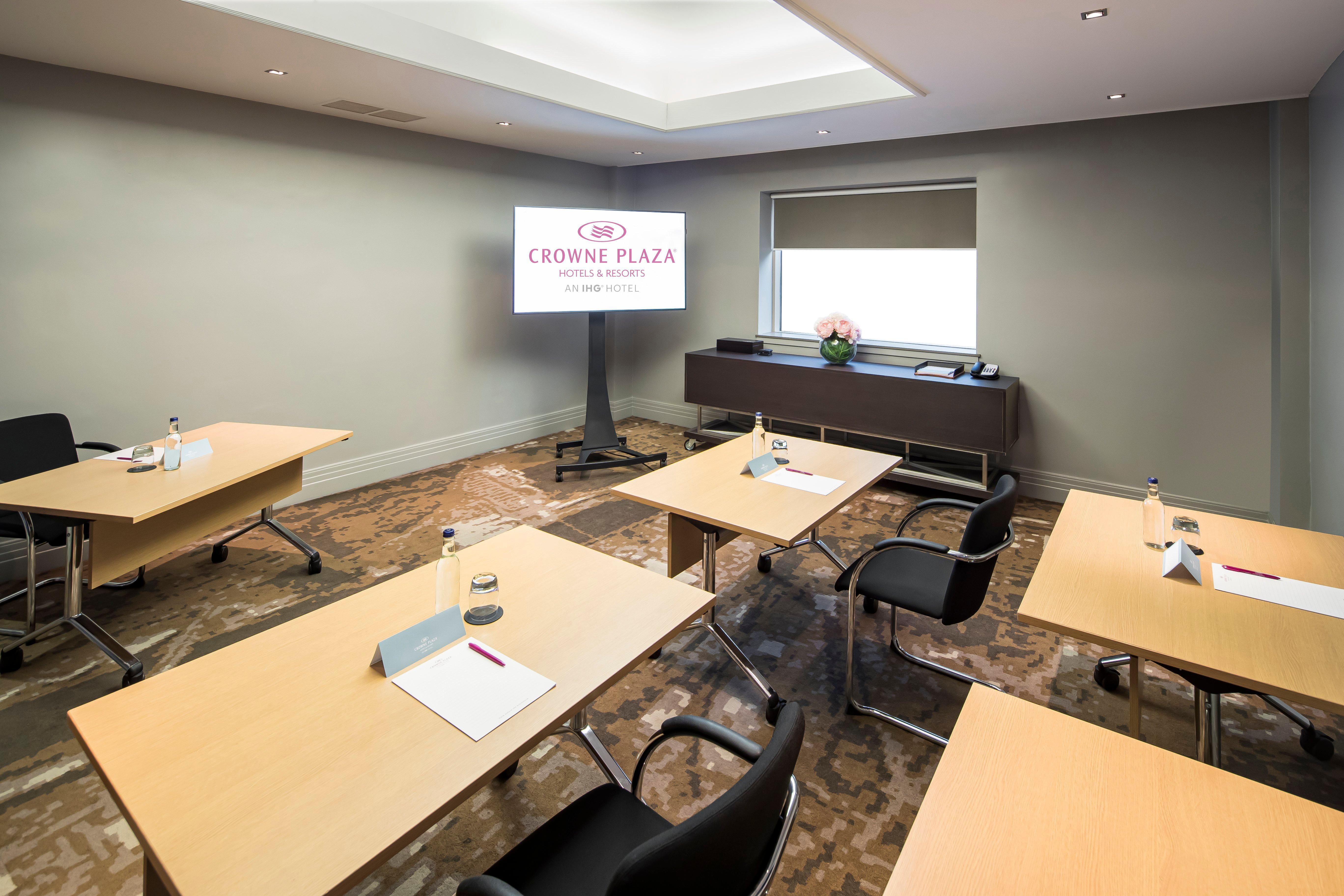 Crowne Plaza Glasgow By Ihg — Photos 2